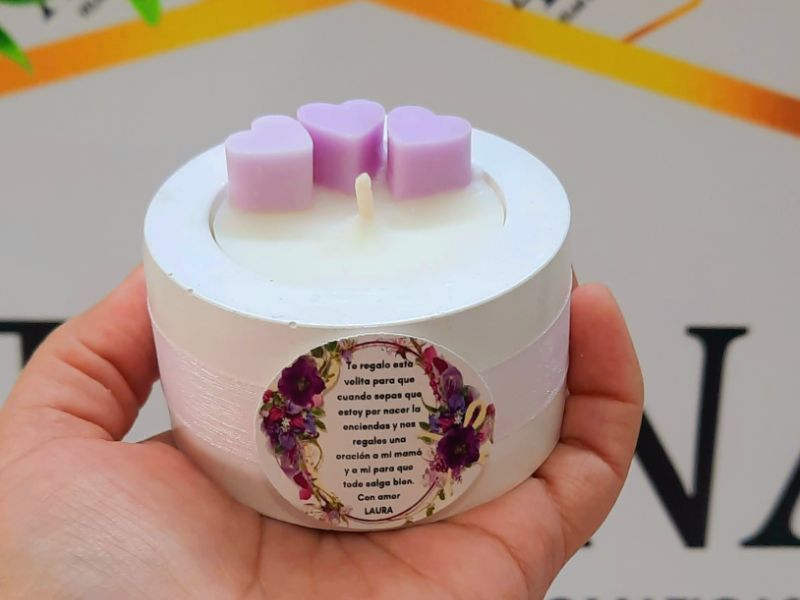 Vela circular con corazones