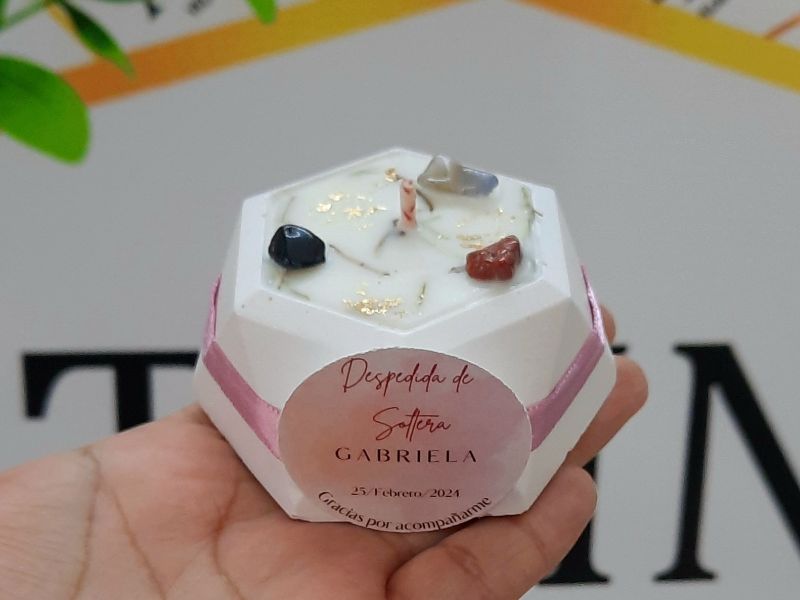 Hexagonal chica con cuarzos